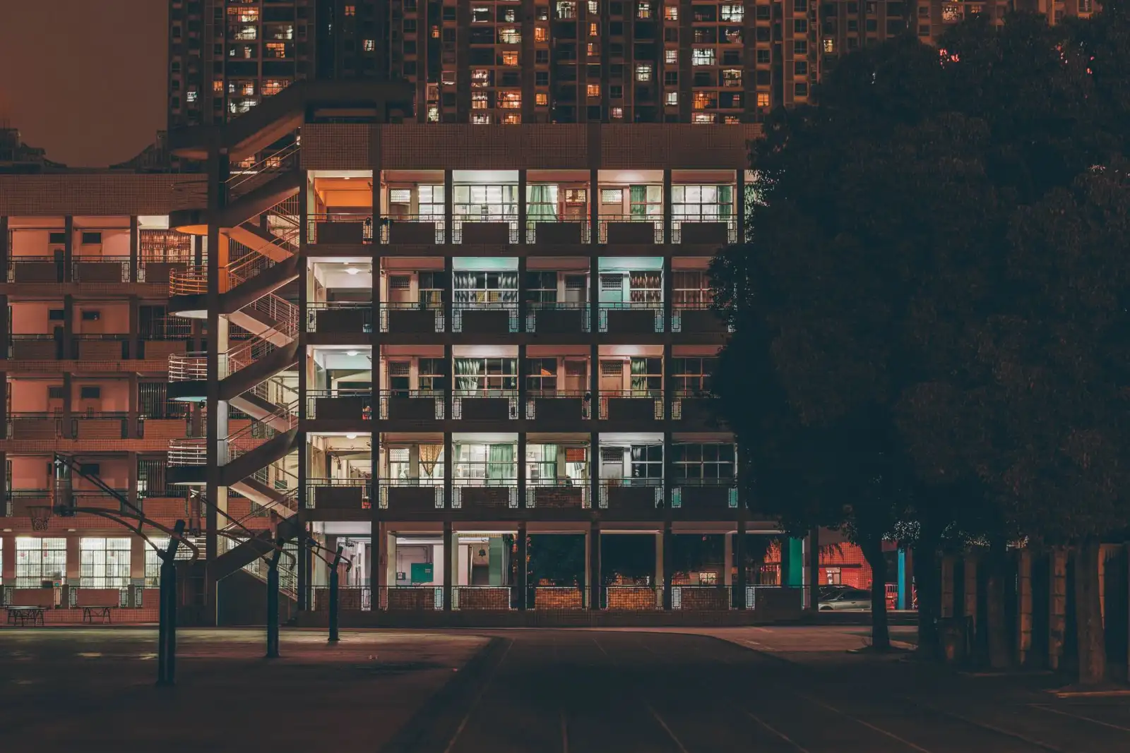 团购核销软件在华中生活服务门店的应用效率对比分析